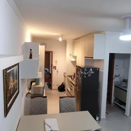Apt A 150Mt Da Cn, C/Vista P/Pai Das Misericordias Cachoeira Paulista Exterior photo