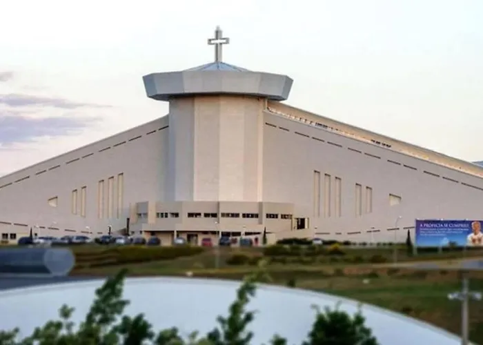 Apt A 150Mt Da Cn, C/Vista P/Pai Das Misericordias